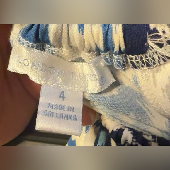 London Times Women’s Ikat Halter Dress Blue & White Boho A-Line Flowy Size 4 - Picture 4 of 11